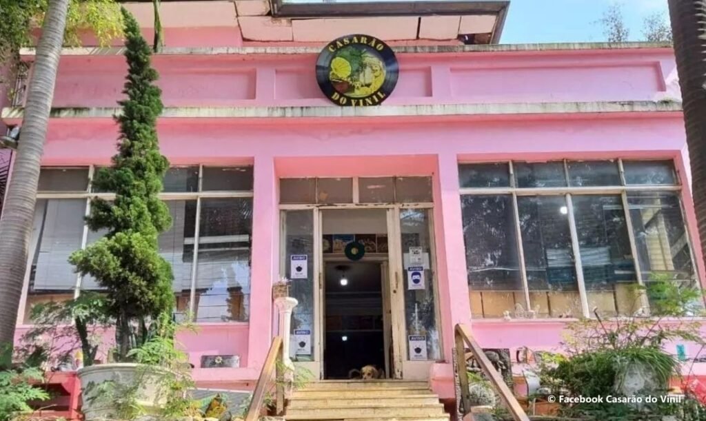 Casarão do Vinil - Record Store in Sao Paulo - Travel2Concert