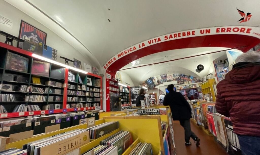 Disco d’Oro - Record Store in Bologna - Travel2concert