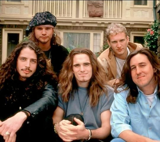 Singles Filming Location: Coryell Court Apartments