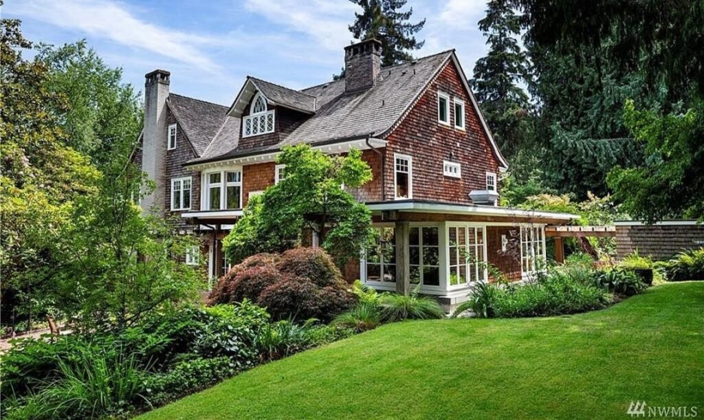 Kurt Cobain's Last House in Seattle, USA - Rock Landmarks - Travel 2 Concert