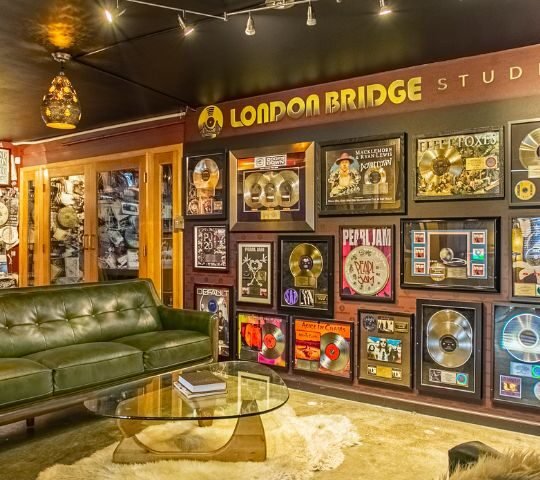 London Bridge Studio