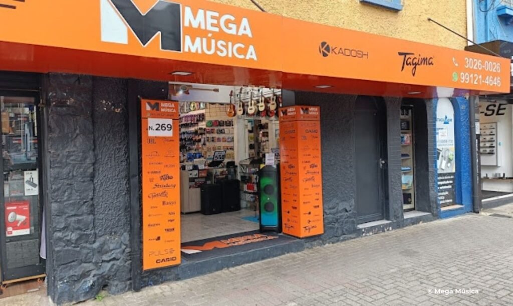 Mega Música - Musical Instrument Stores in Curitiba, Brazil - Travel 2 Concert