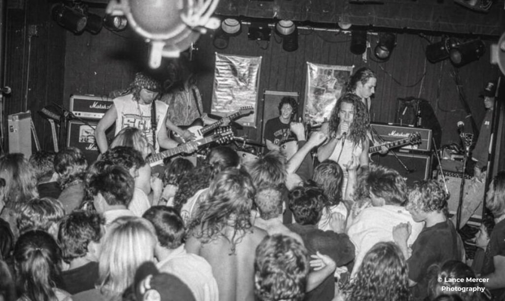 Pearl Jam at Off Ramp Cafe in Seattle, USA - Travel 2 Concert