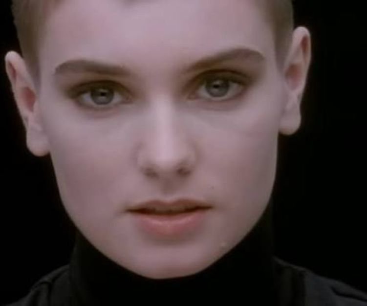Sinéad O'Connor - Dublin Artists, Travel 2 Concert