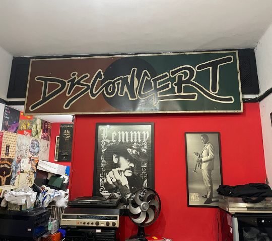 Disconcert Disconcert