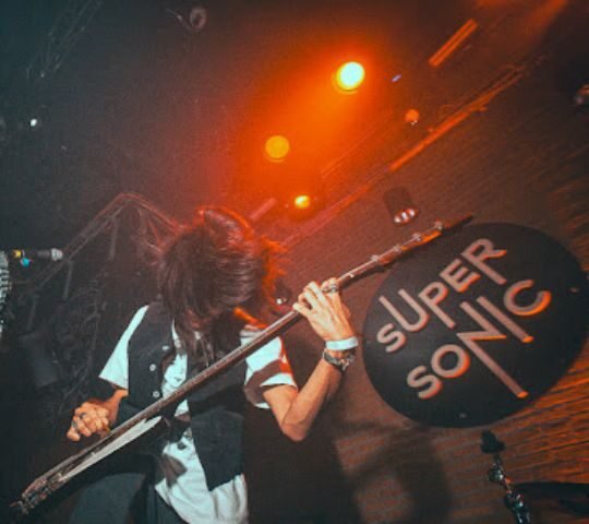 Supersonic Club